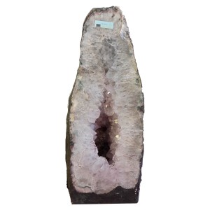 Amethyst Cathedral H:51 x W: 20cm Wt:36.060kg Amethyst Cathedral H:51 x W: 20cm Wt:36.060kg